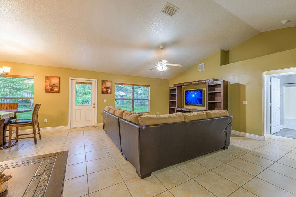 Photo of 2573 SE Hemsing Street, Port Saint Lucie, FL 34984 (MLS # R10939267)