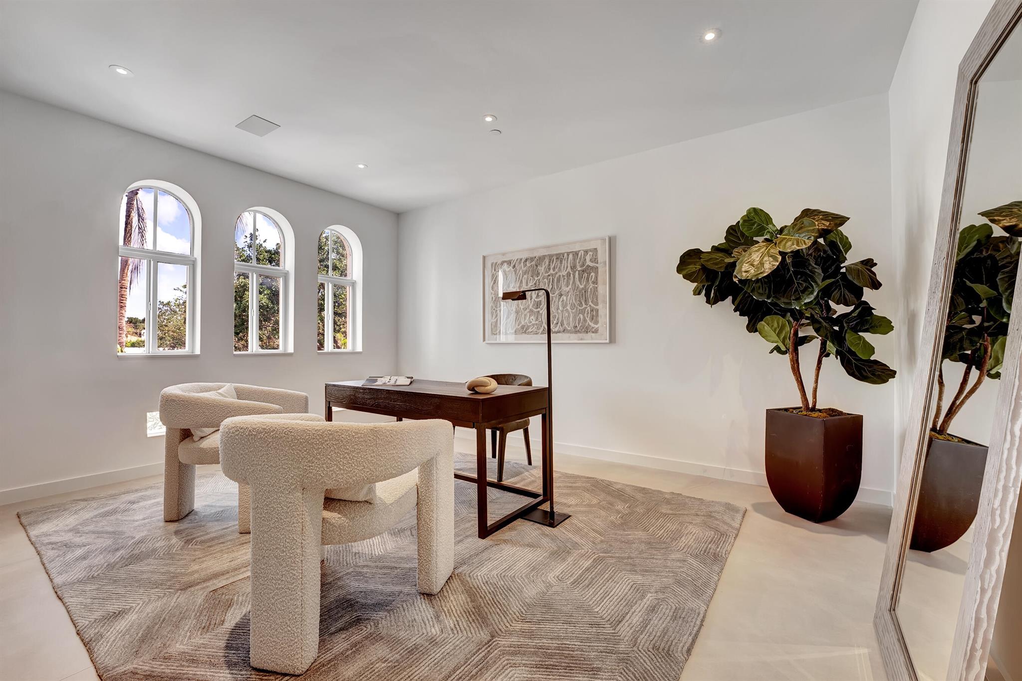 FIFTH AVENUE PLACE - Residential