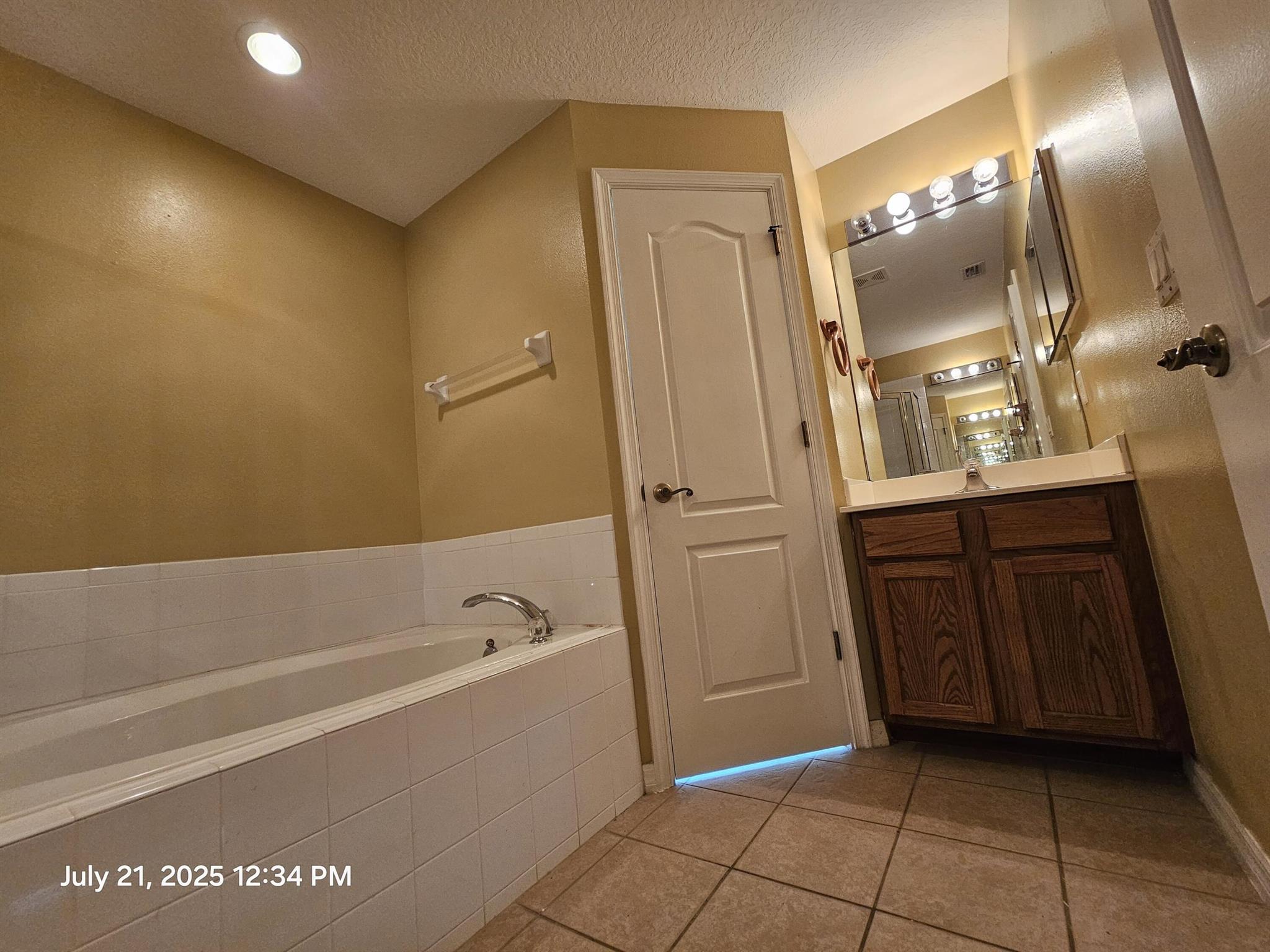 PORT ST LUCIE SECTION 12 - Residential Lease