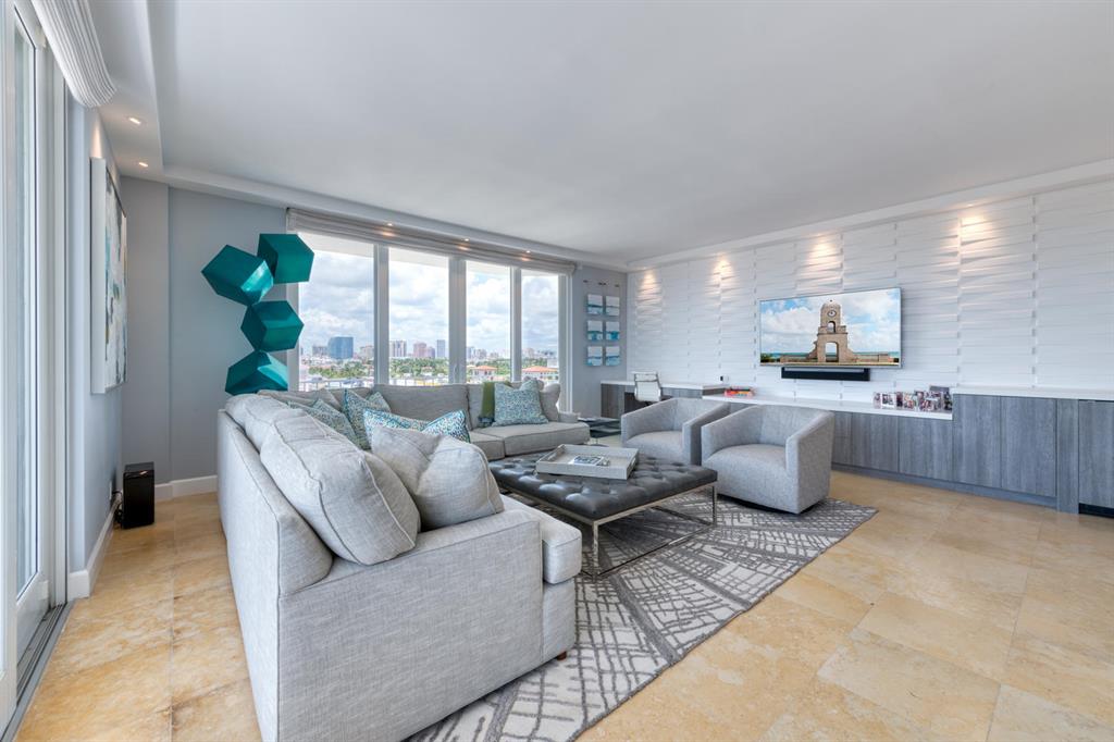 WINTHROP HOUSE CONDO - Residential