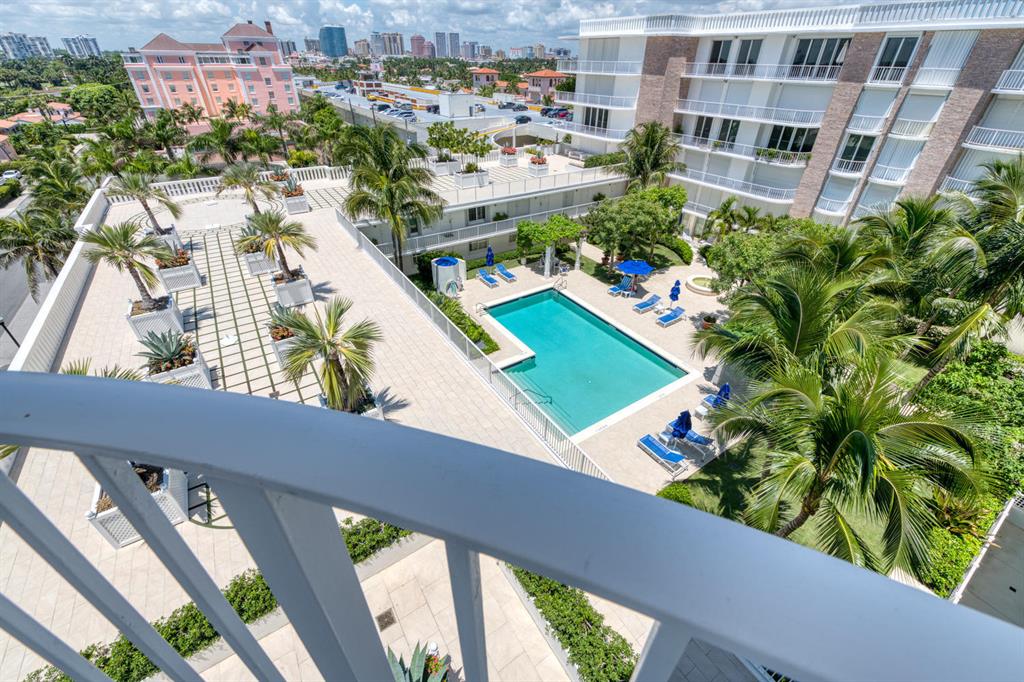 WINTHROP HOUSE CONDO - Residential