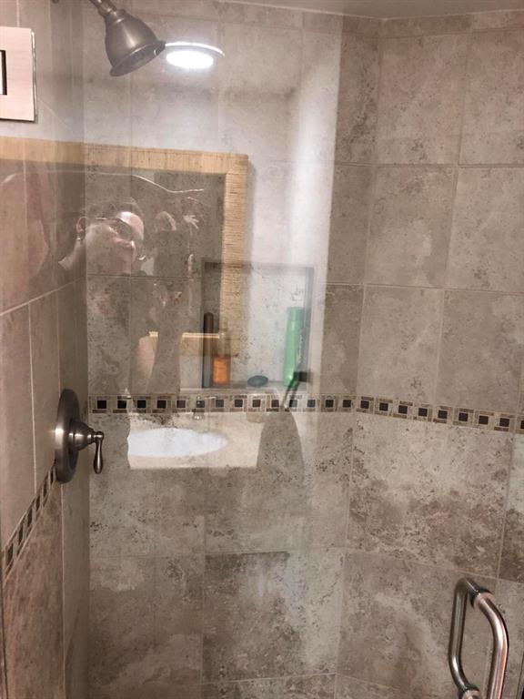 PHOENIX TOWERS CONDO - Residential Lease