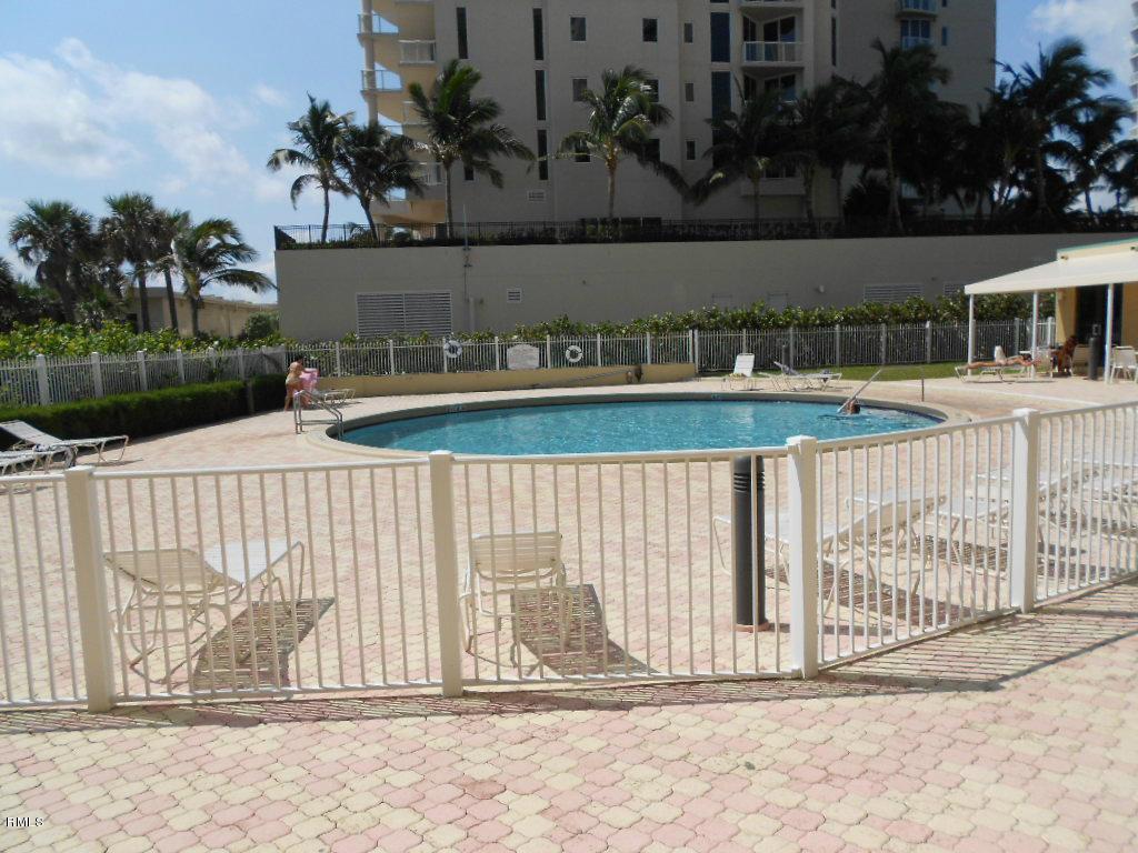 PHOENIX TOWERS CONDO - Residential Lease