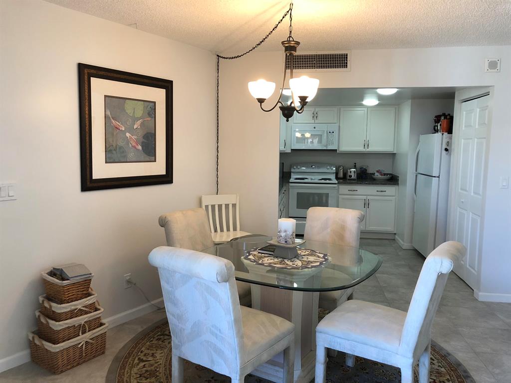 PHOENIX TOWERS CONDO - Residential Lease