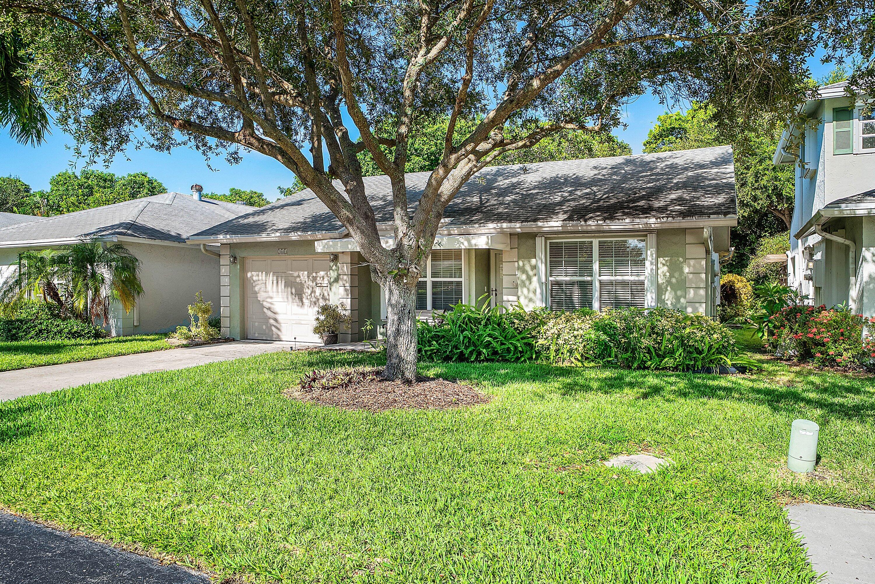 241 DEL RIO Boulevard