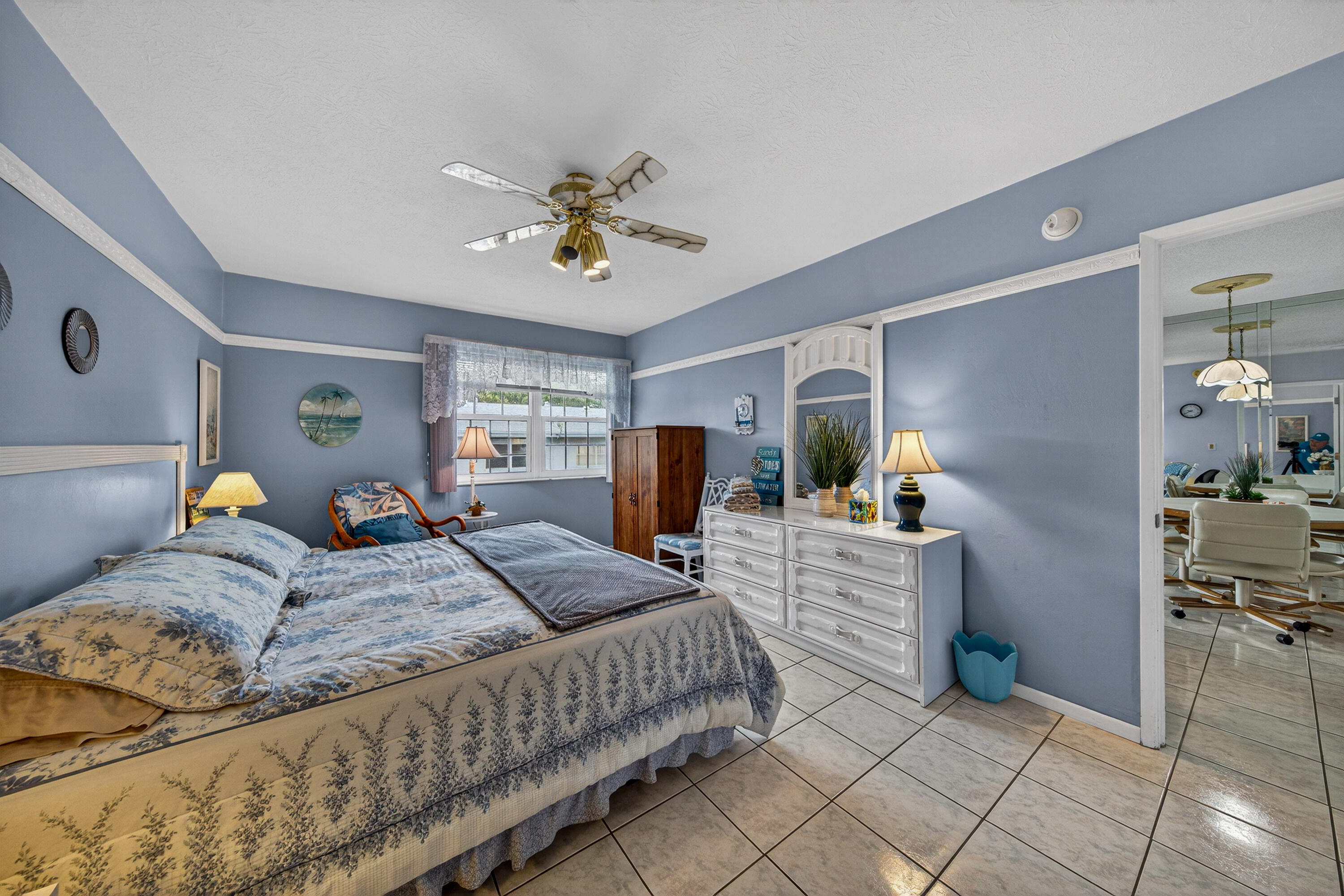 221 SE 9th Avenue 203