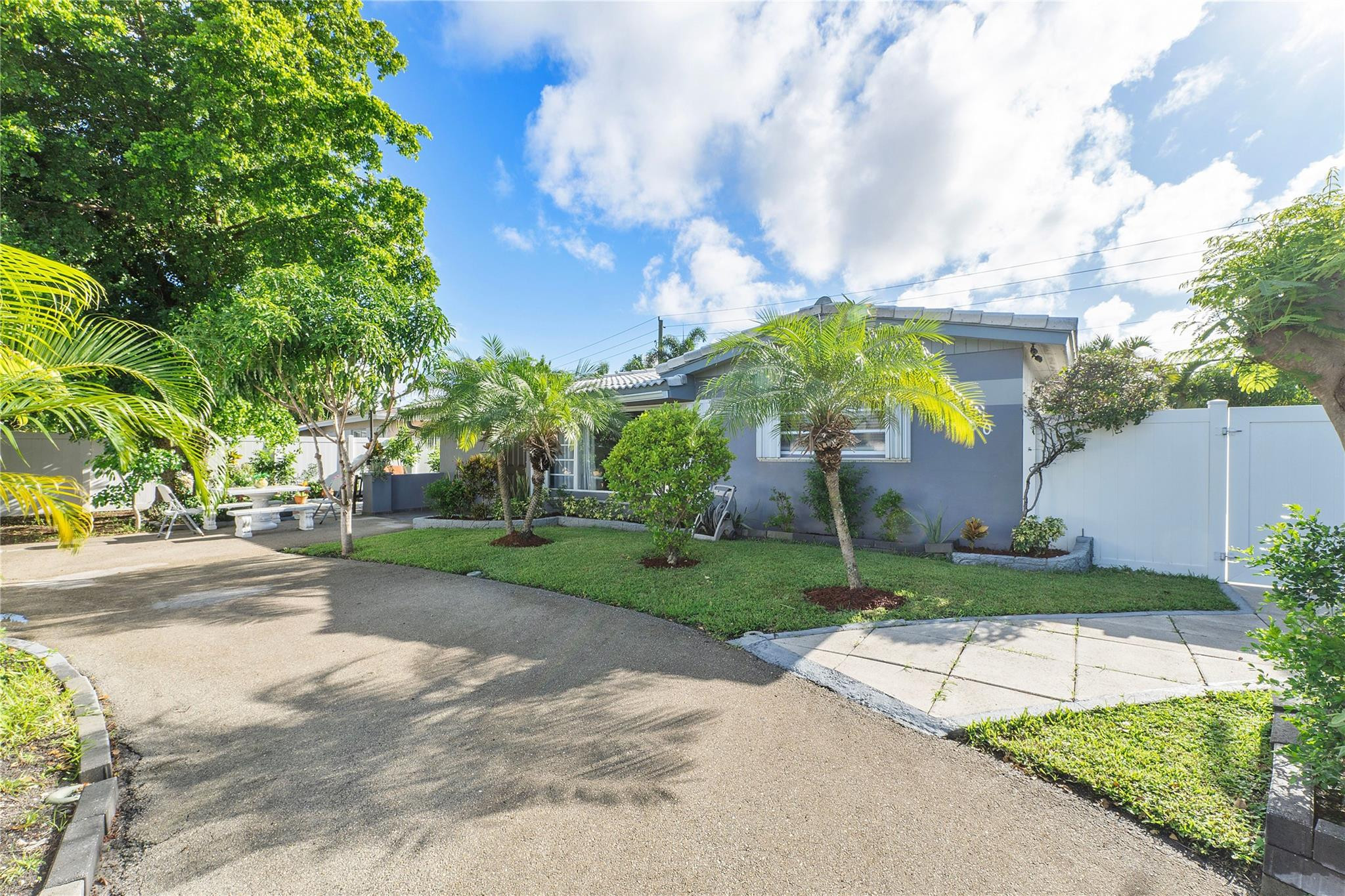 North Andrews Gardens Fir - Residential