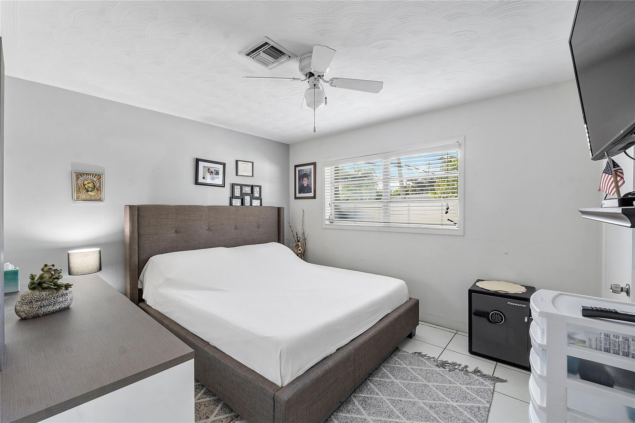 North Andrews Gardens Fir - Residential