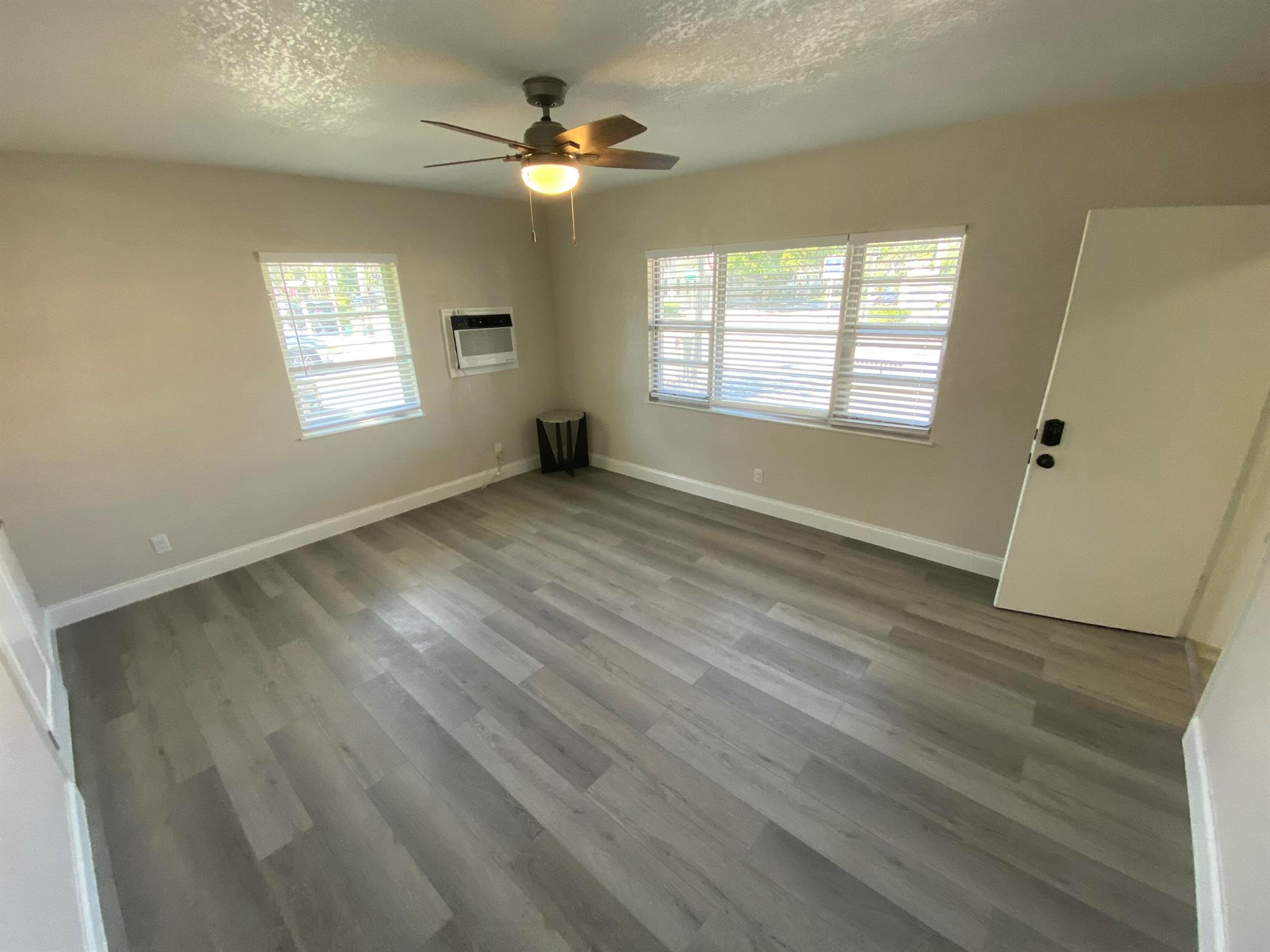 Lake Worth Beach - Residential Lease