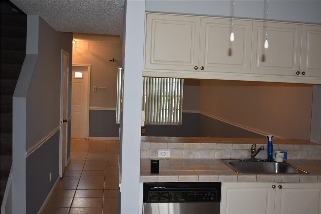 Sanibel - Residential Lease