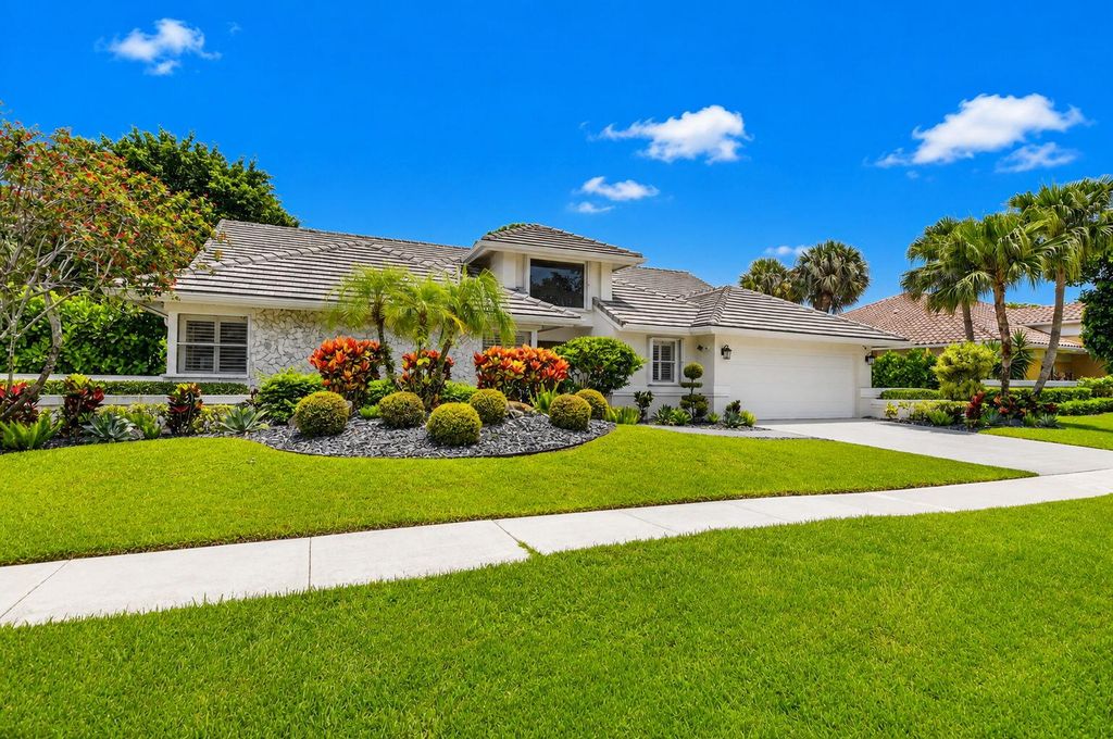 Photo of 4480 NW 28th Avenue, Boca Raton, FL 33434 (MLS # B26047173)
