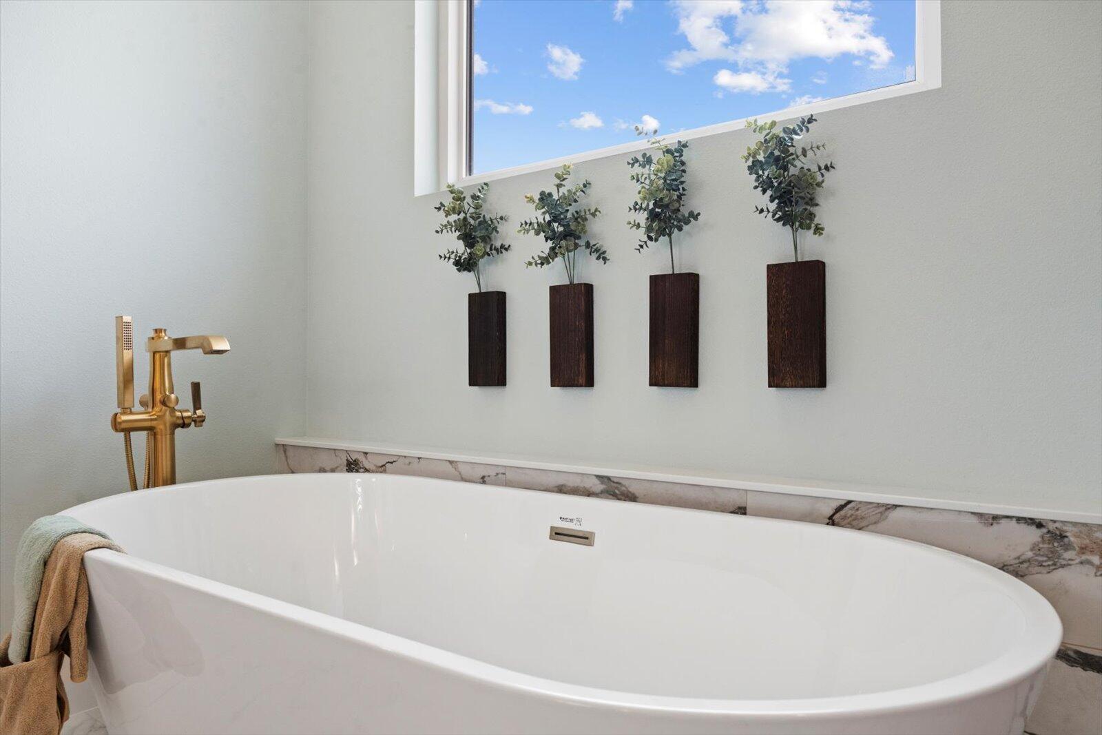 Veranda Bay - Residential