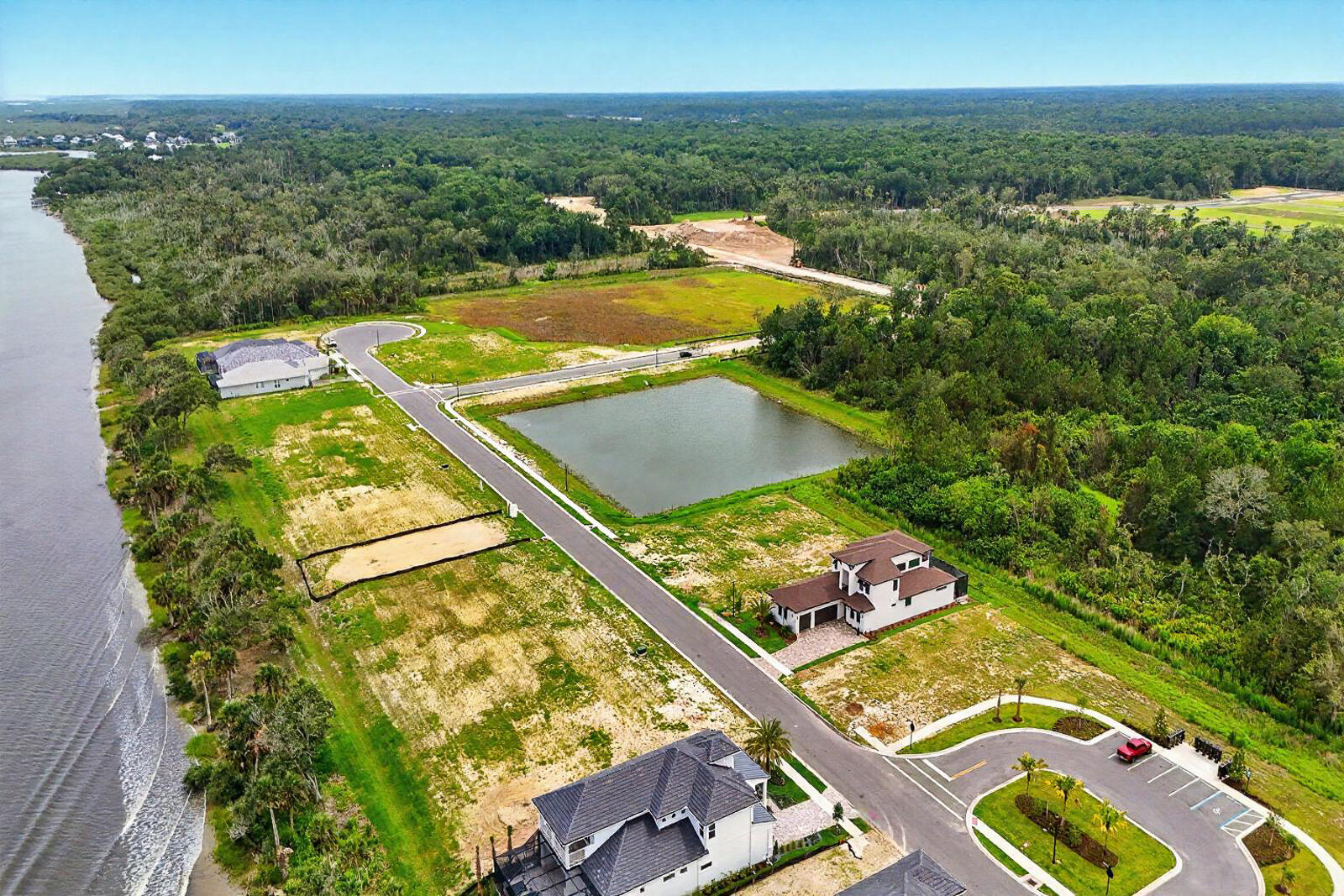 Veranda Bay - Residential