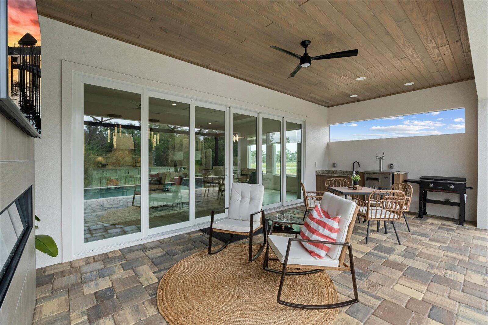 Veranda Bay - Residential