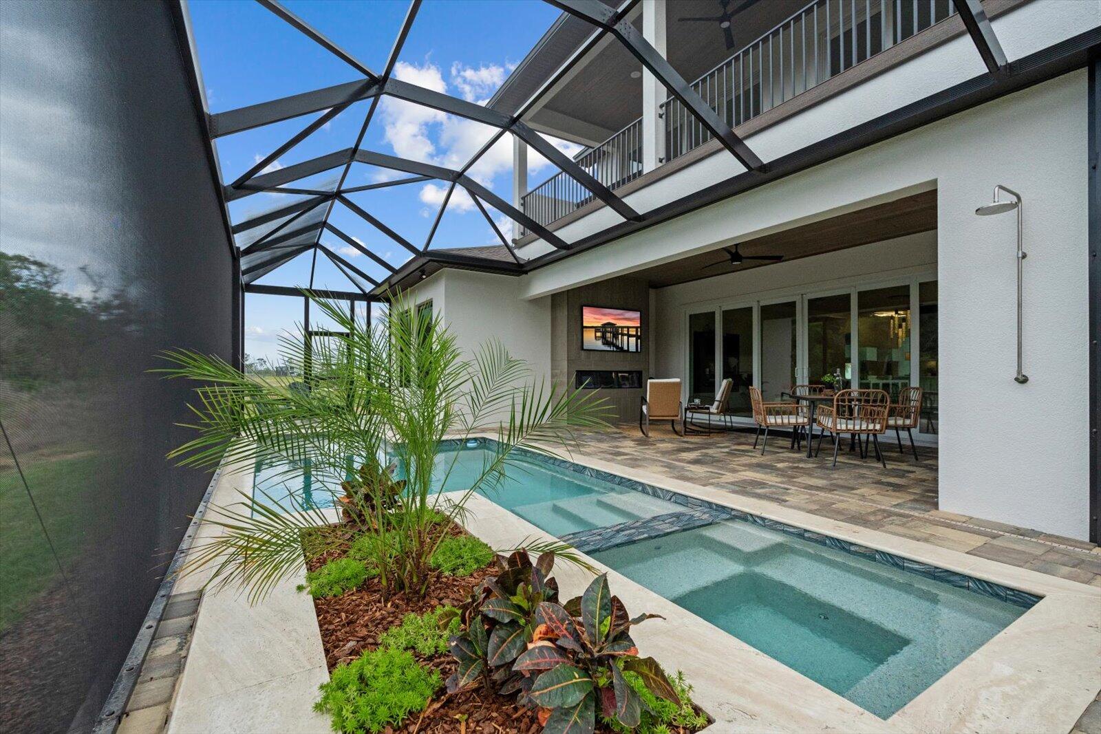 Veranda Bay - Residential