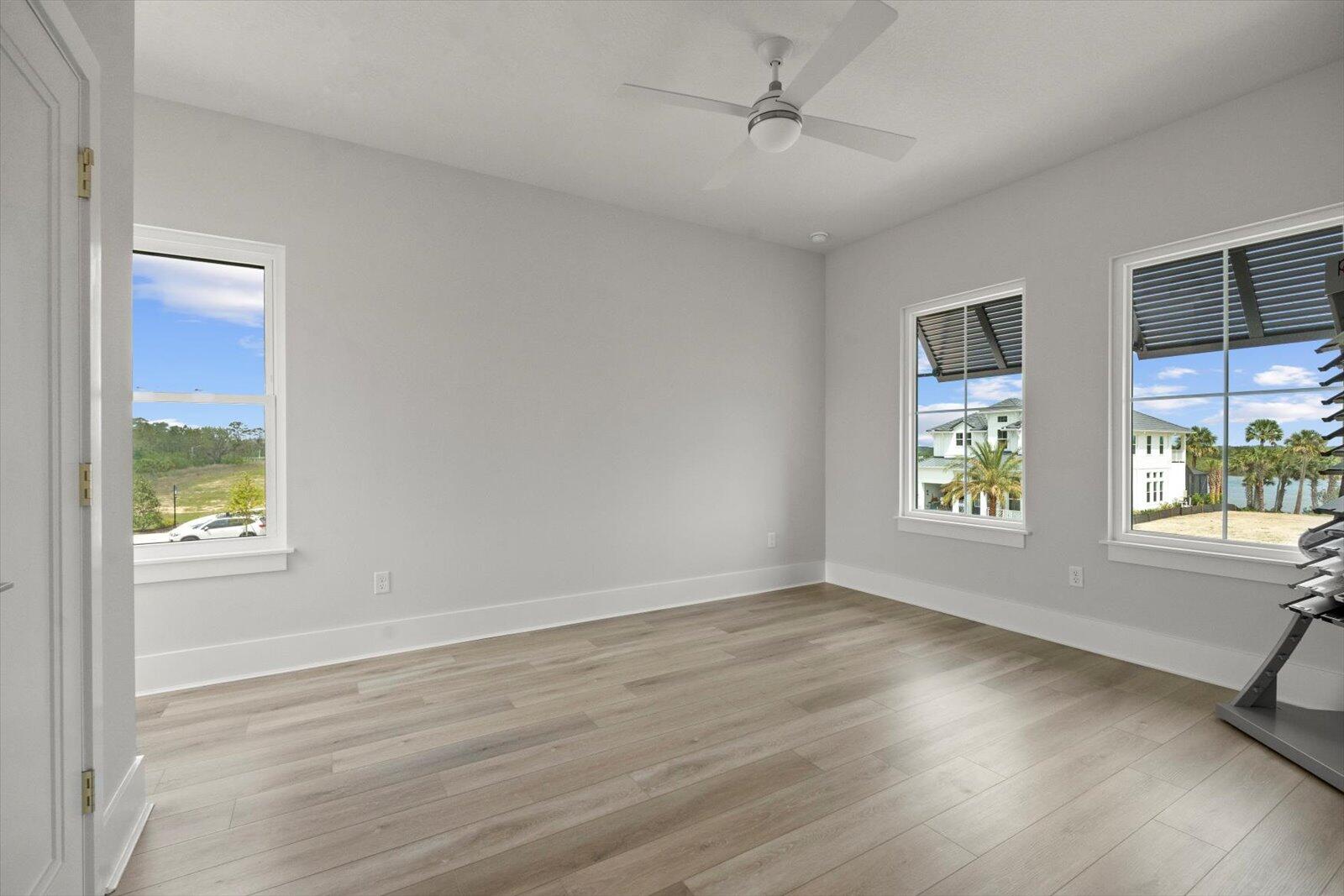 Veranda Bay - Residential