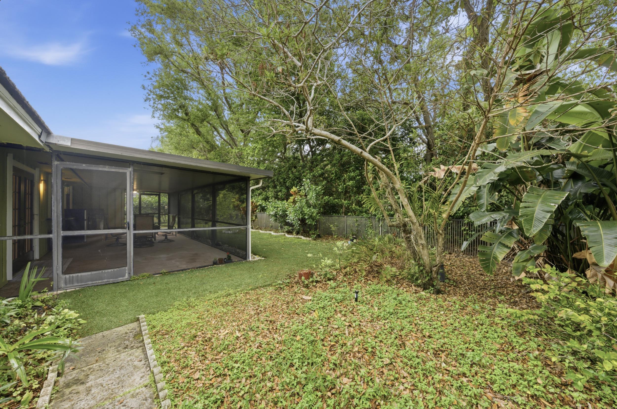 SHORES 1 - Residential