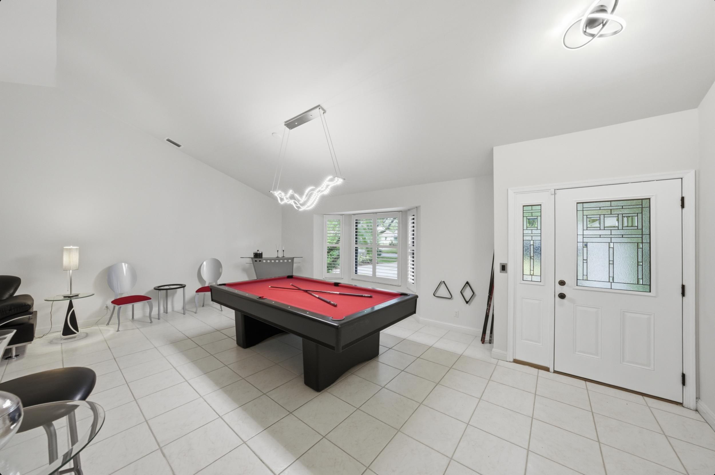 SHORES 1 - Residential