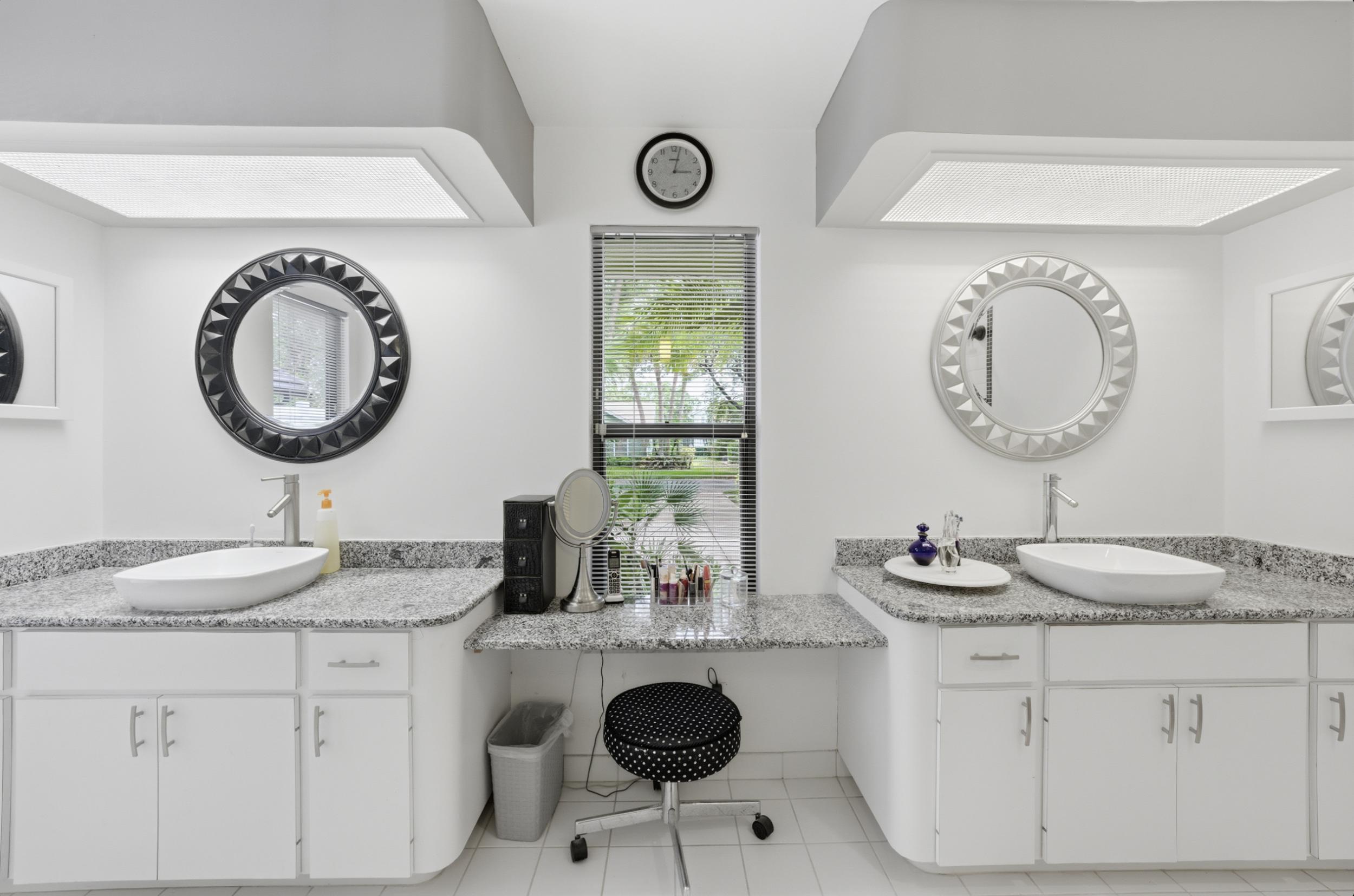 SHORES 1 - Residential