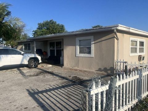 300 NE 26th St Pompano Beach FL 33064