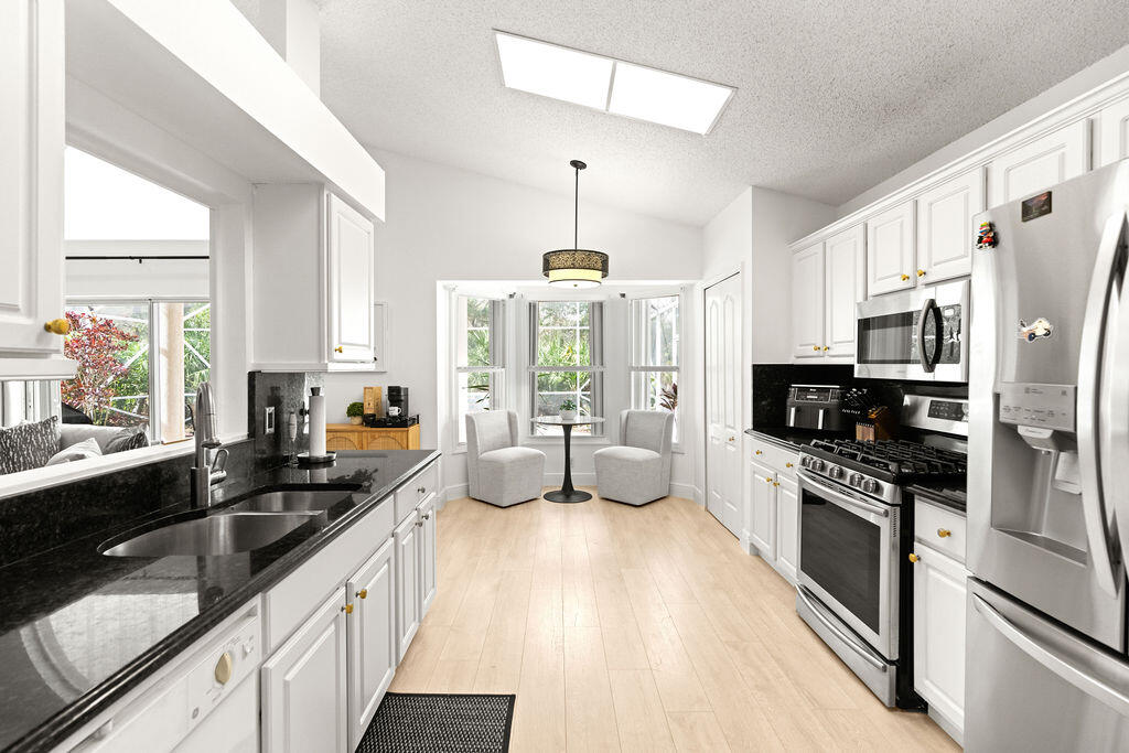 BENT TREE PH 2 - Residential