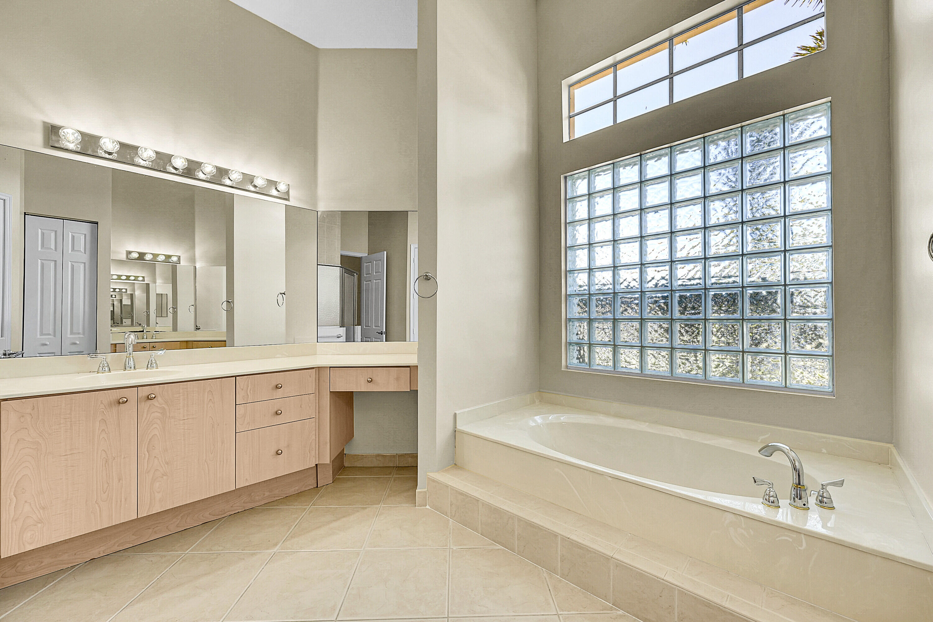 MAGNOLIA LAKES AT ST LUCIE WEST PHASE 2 - Residential