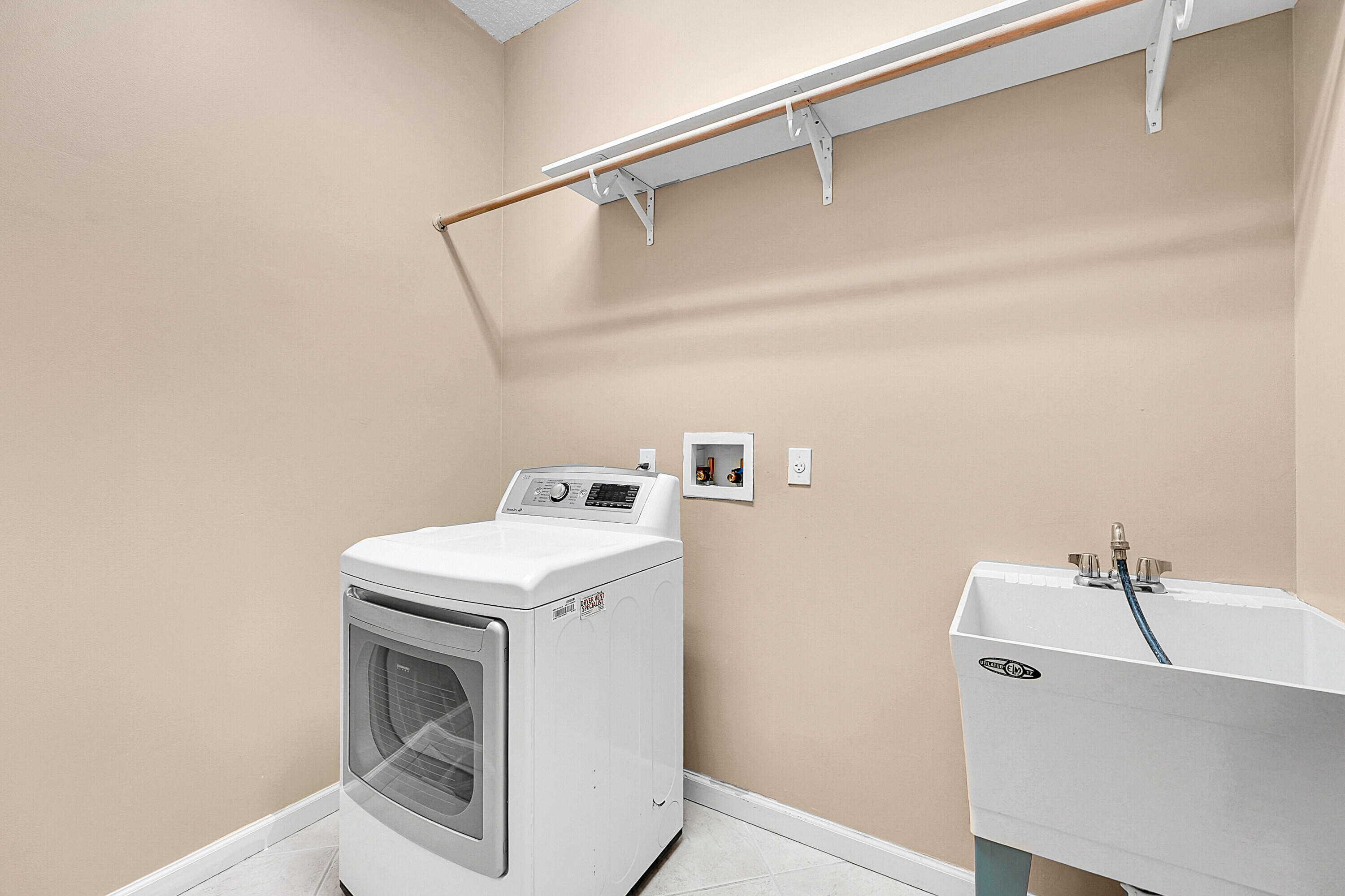 MAGNOLIA LAKES AT ST LUCIE WEST PHASE 2 - Residential