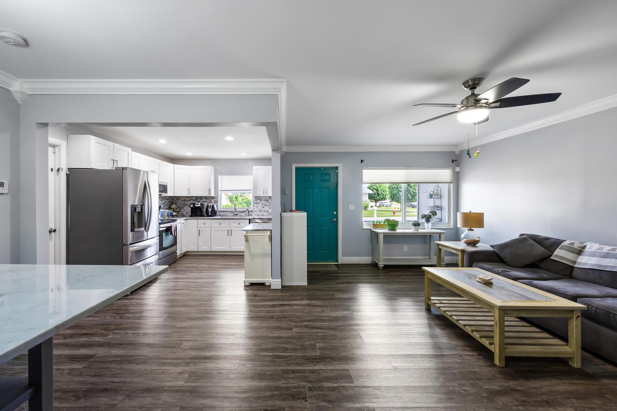 DELRAY VILLAS 2 - Residential