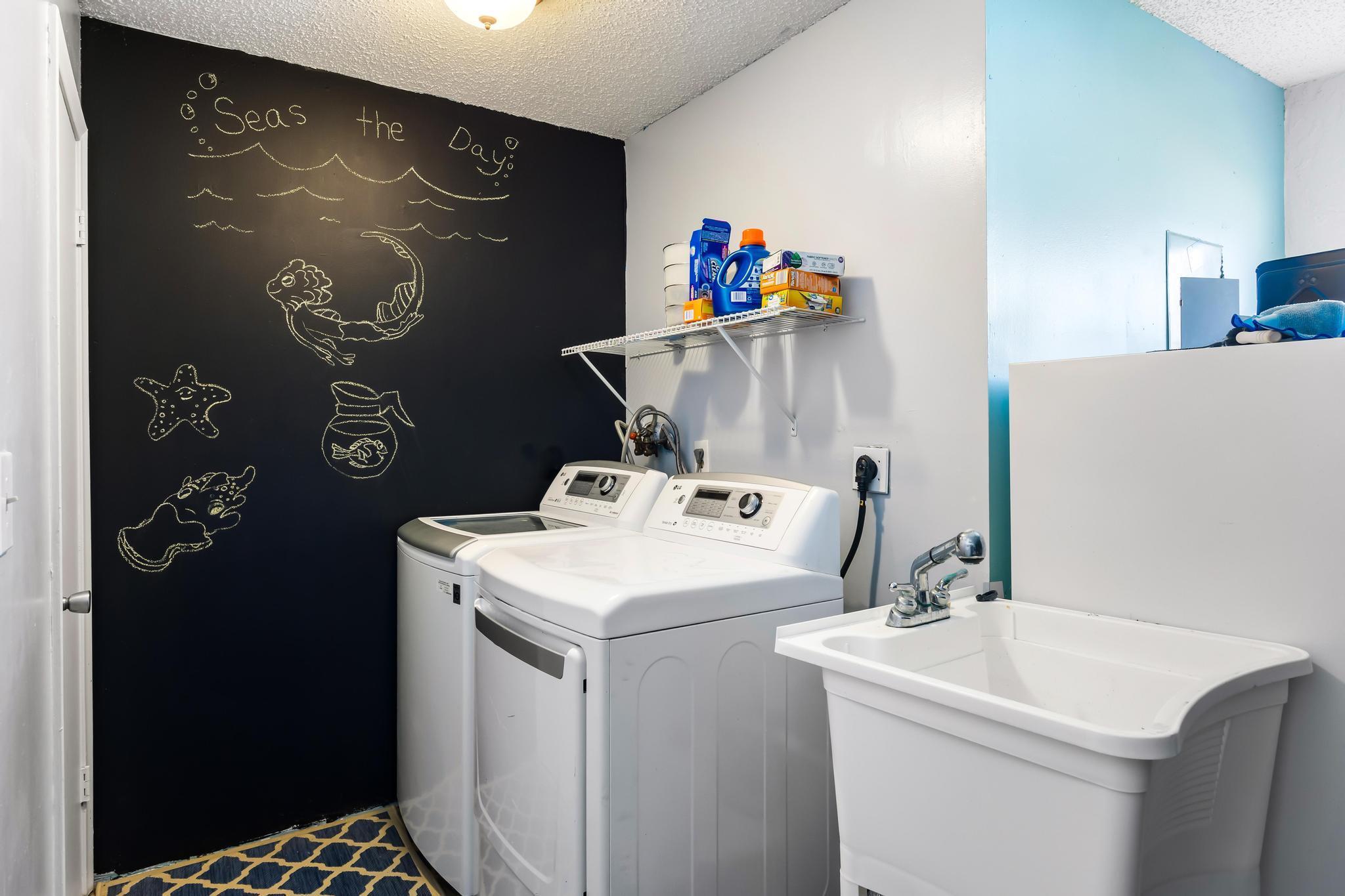 DELRAY VILLAS 2 - Residential