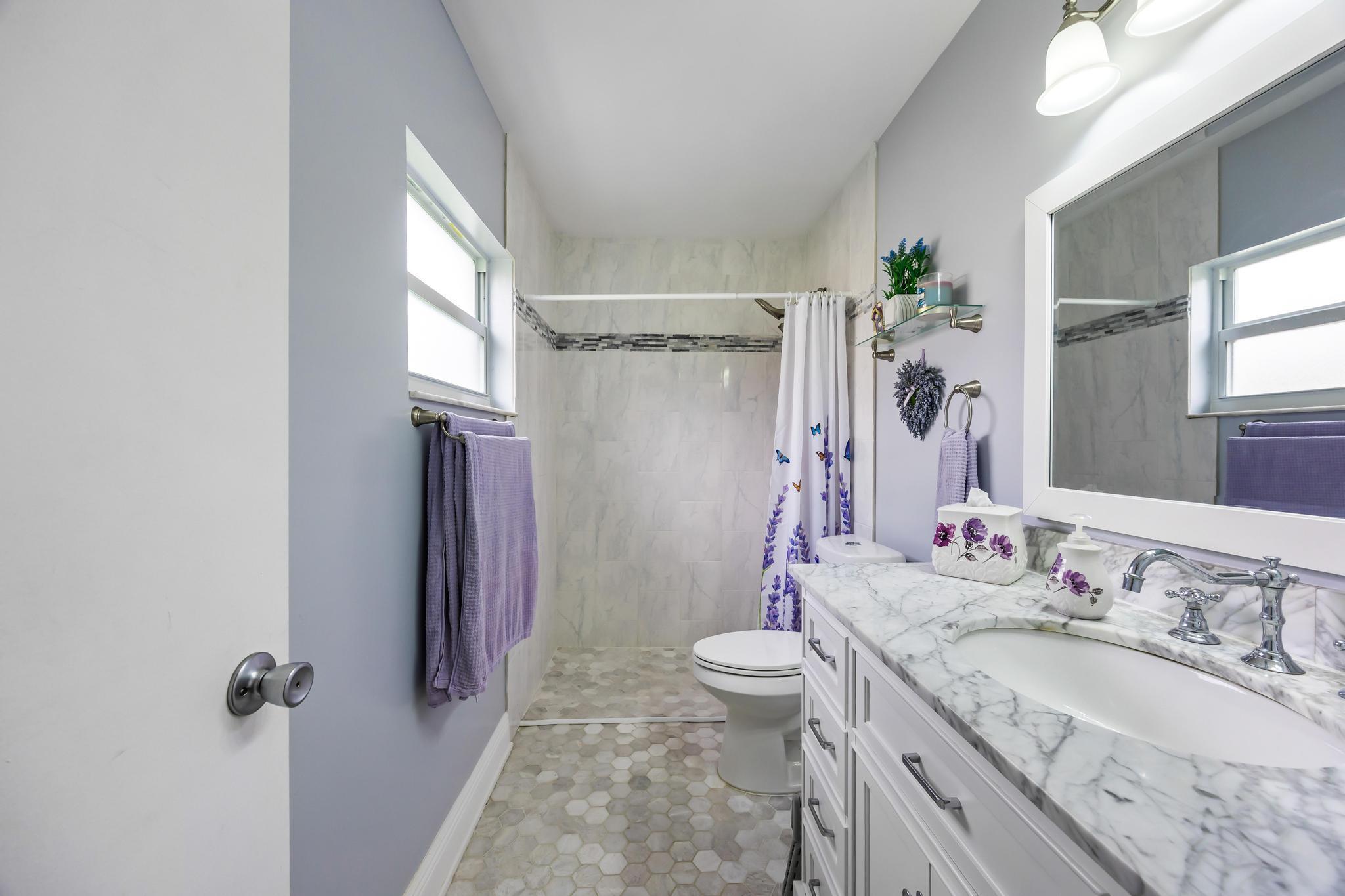 DELRAY VILLAS 2 - Residential