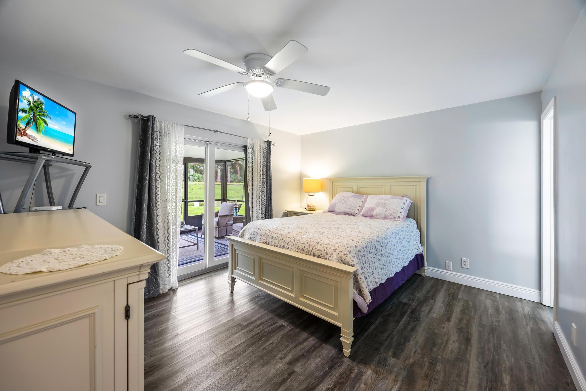 DELRAY VILLAS 2 - Residential