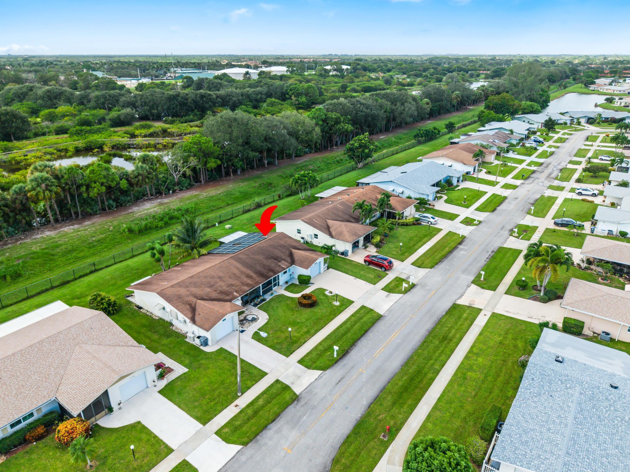 DELRAY VILLAS 2 - Residential