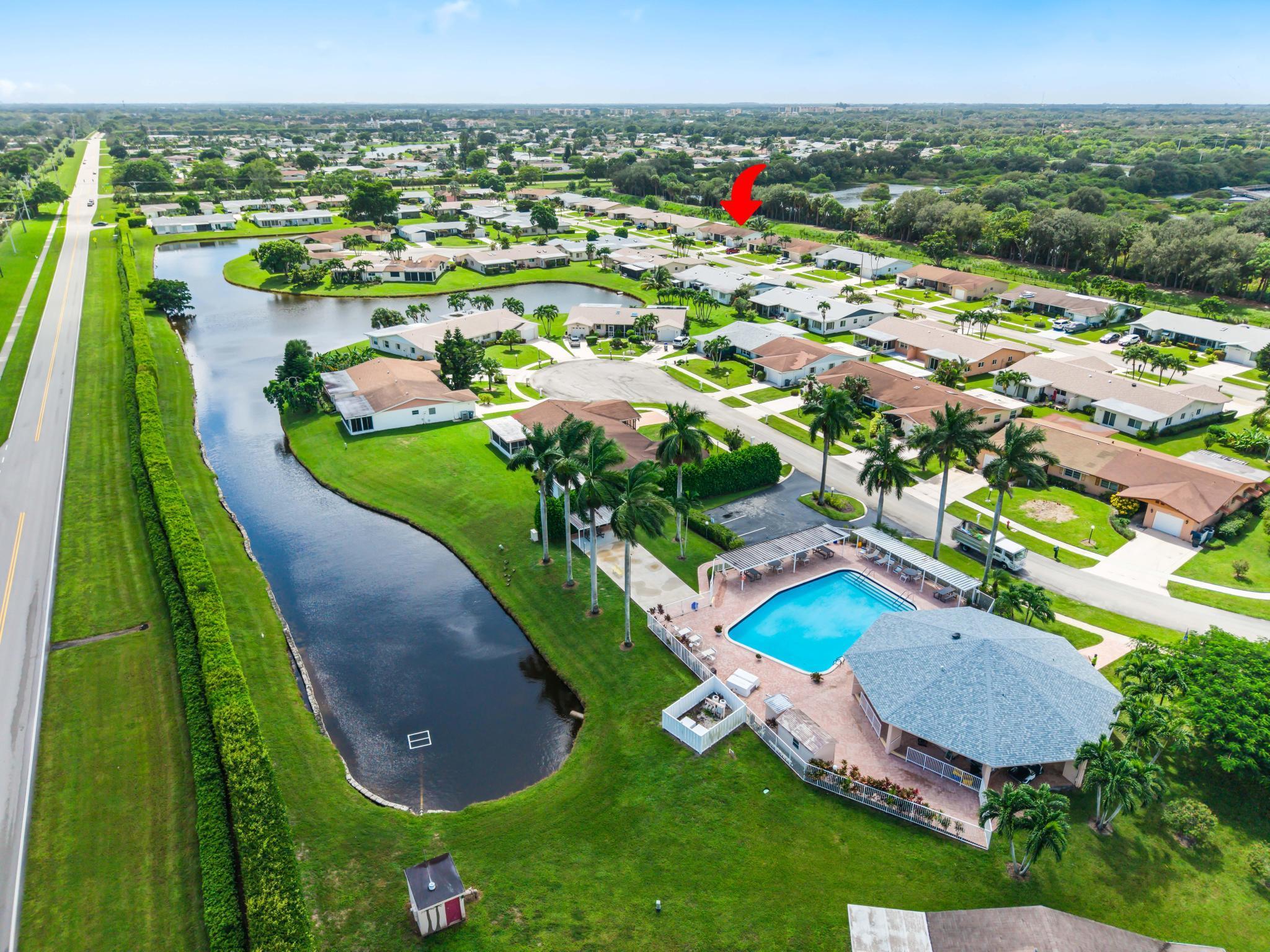 DELRAY VILLAS 2 - Residential