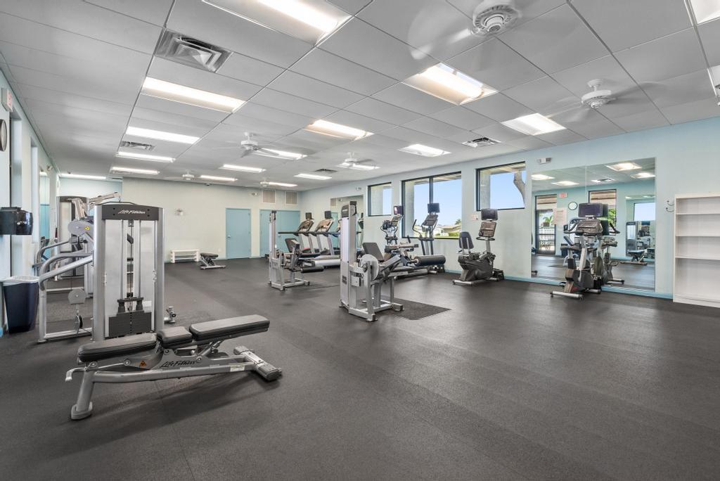 DELRAY VILLAS 2 - Residential