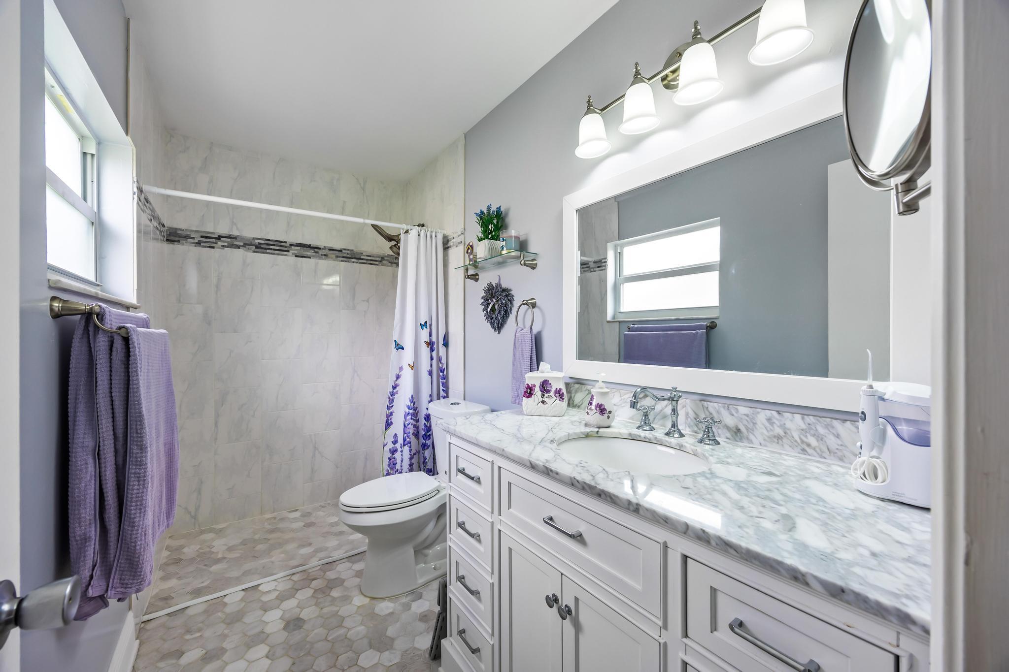 DELRAY VILLAS 2 - Residential