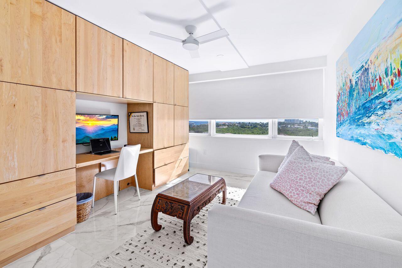 REGENCY HIGHLAND CLUB CONDO - Residential