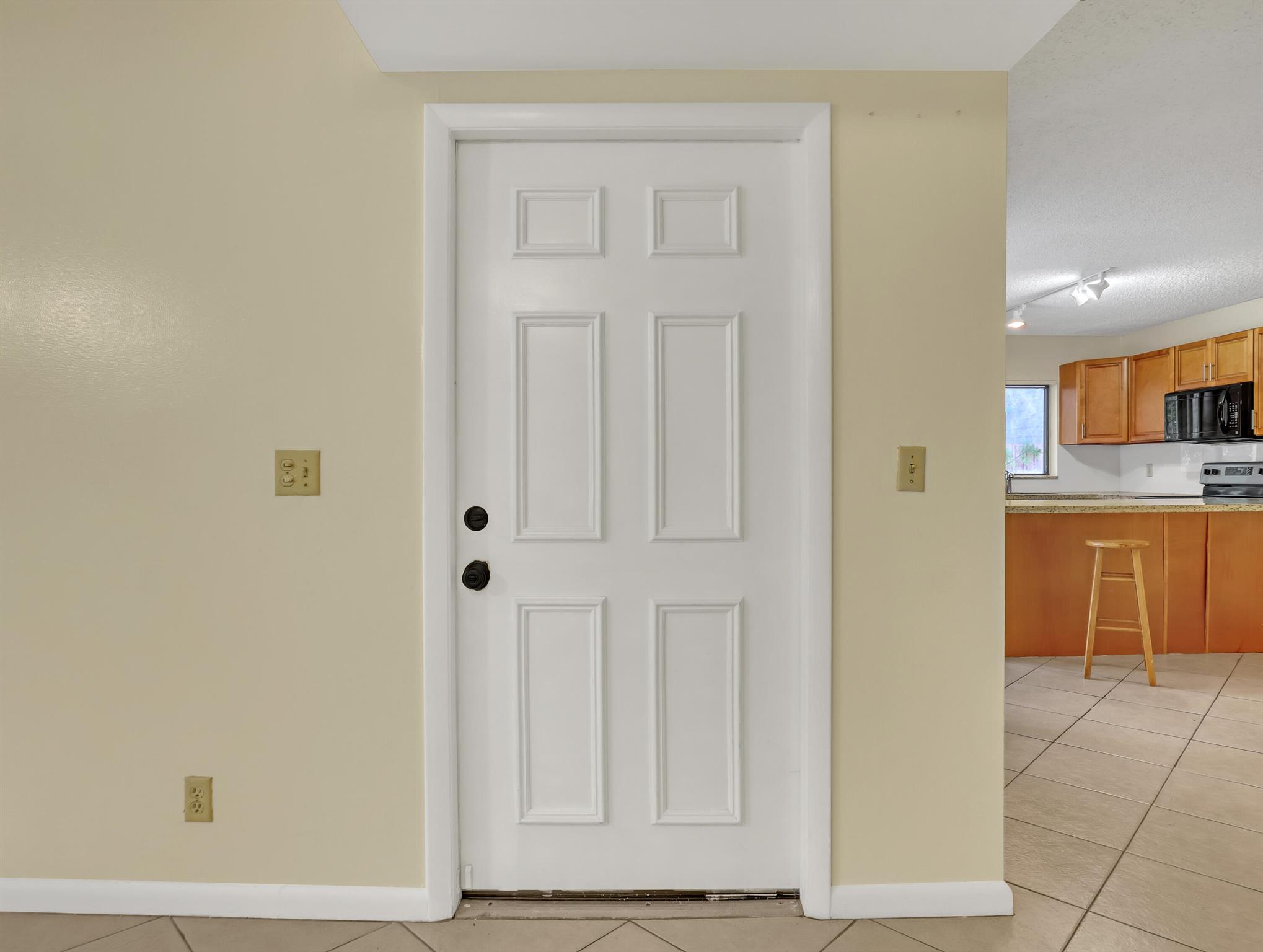 LAKE COLONY PH II - Residential Lease