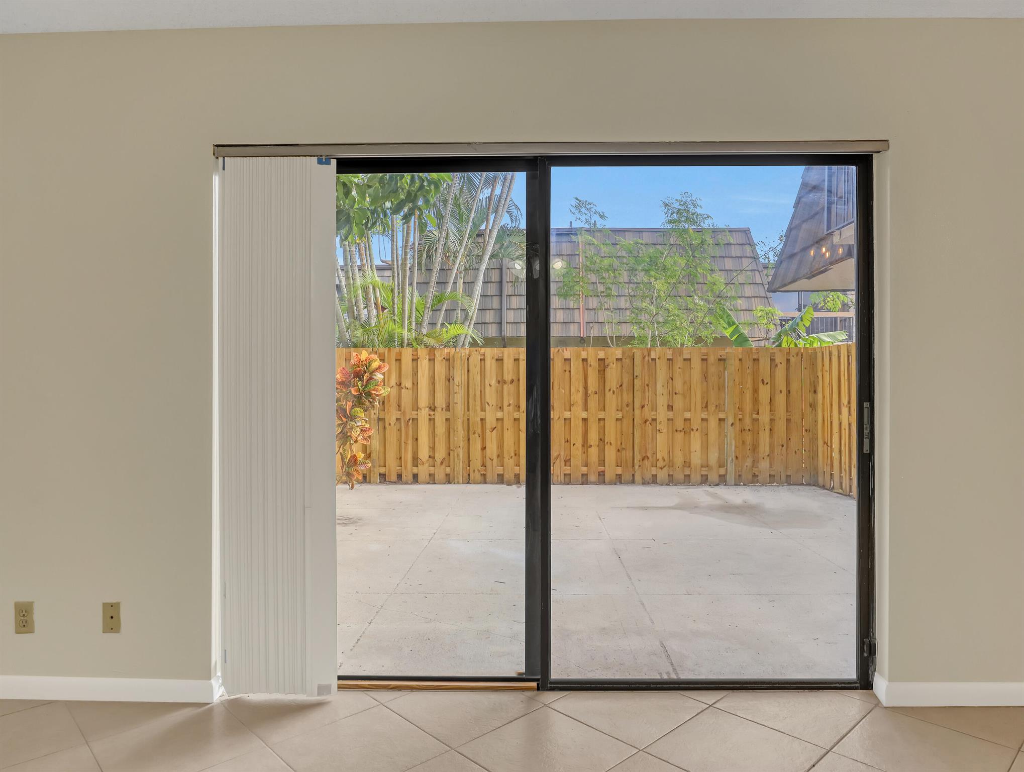 LAKE COLONY PH II - Residential Lease