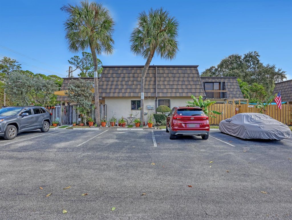 Photo of 4095 Palm Bay Circle #B, West Palm Beach, FL 33406 (MLS # R11145233)