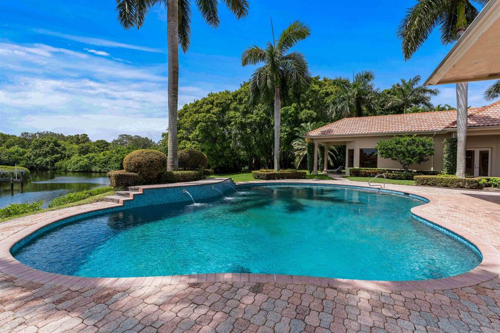 FRENCHMANS CREEK PAR B - Residential