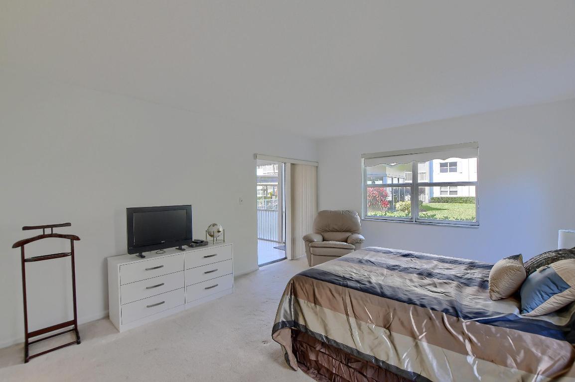 ATRIUM CONDOMINIUM S 1/2 OF LT 1, ALL LTS 2,7 & 8 - Residential Lease