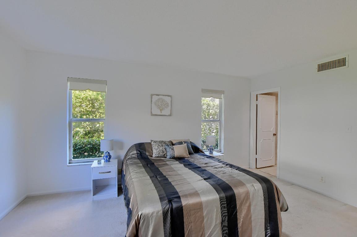 ATRIUM CONDOMINIUM S 1/2 OF LT 1, ALL LTS 2,7 & 8 - Residential Lease