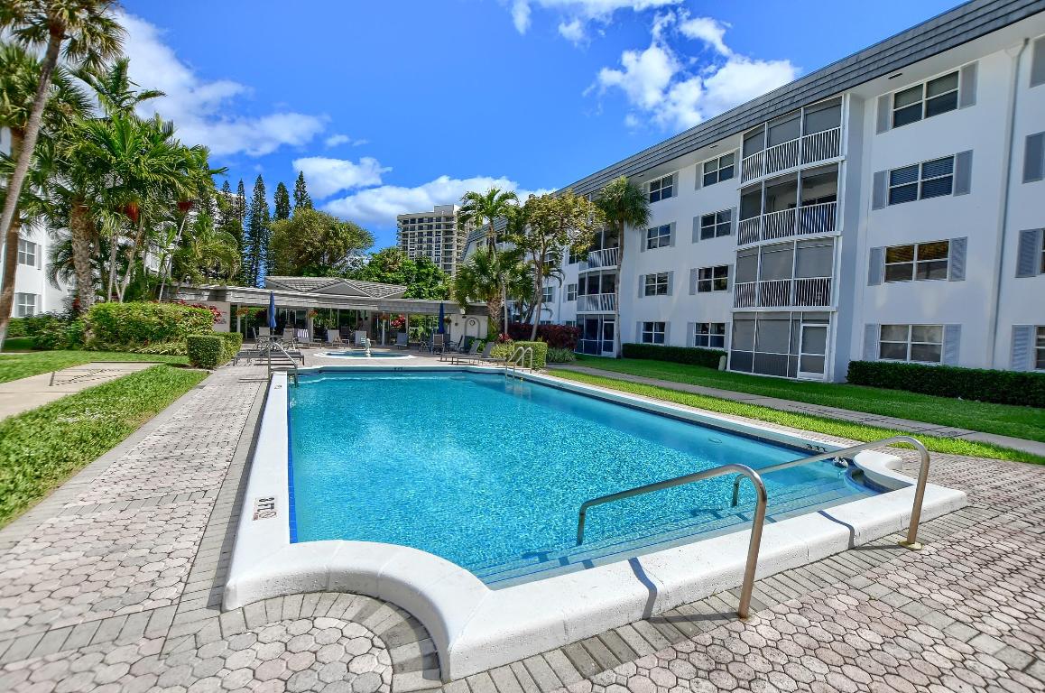 ATRIUM CONDOMINIUM S 1/2 OF LT 1, ALL LTS 2,7 & 8 - Residential Lease