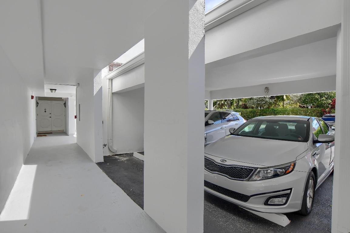 ATRIUM CONDOMINIUM S 1/2 OF LT 1, ALL LTS 2,7 & 8 - Residential Lease