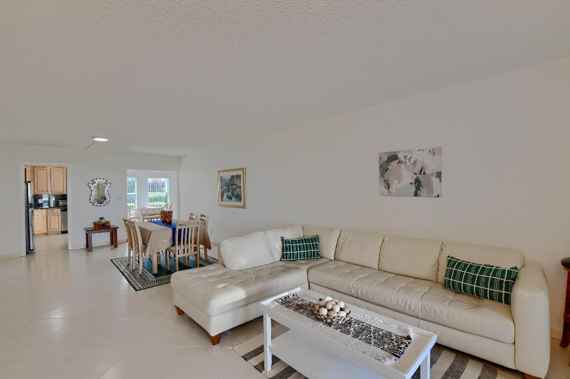 ATRIUM CONDOMINIUM S 1/2 OF LT 1, ALL LTS 2,7 & 8 - Residential Lease