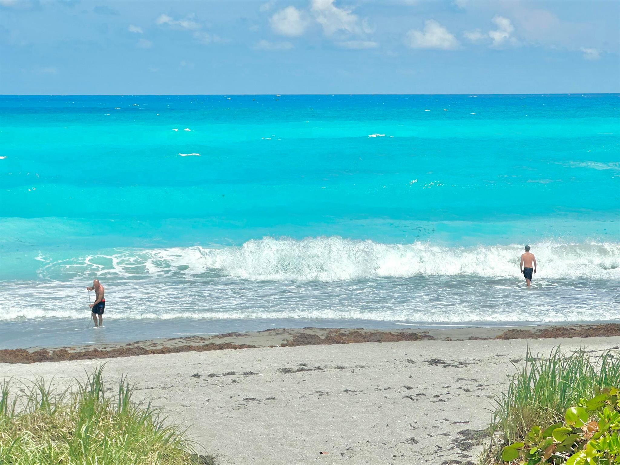 JUNO SHORES RESORT CONDO - Residential Lease