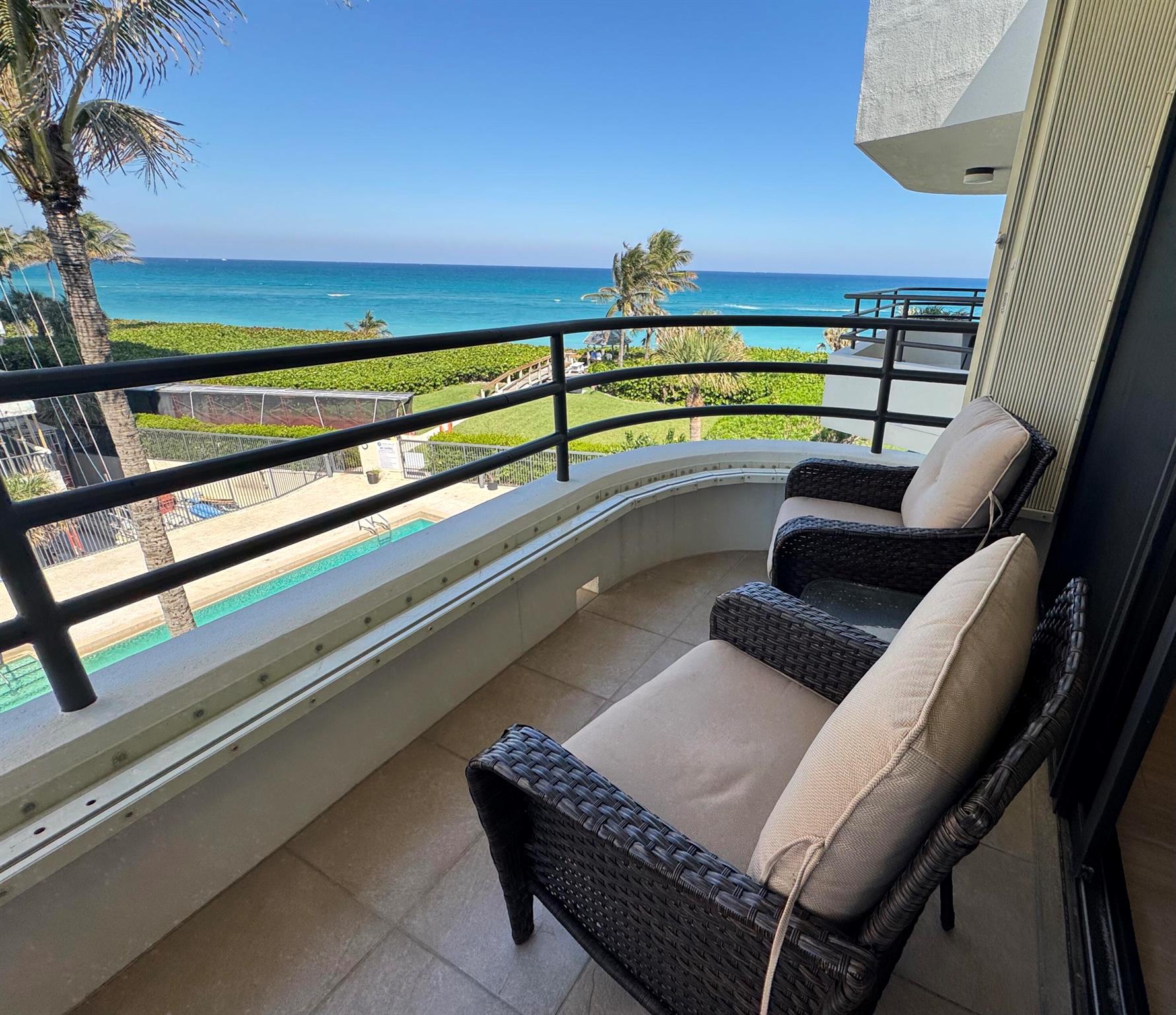 JUNO SHORES RESORT CONDO - Residential Lease