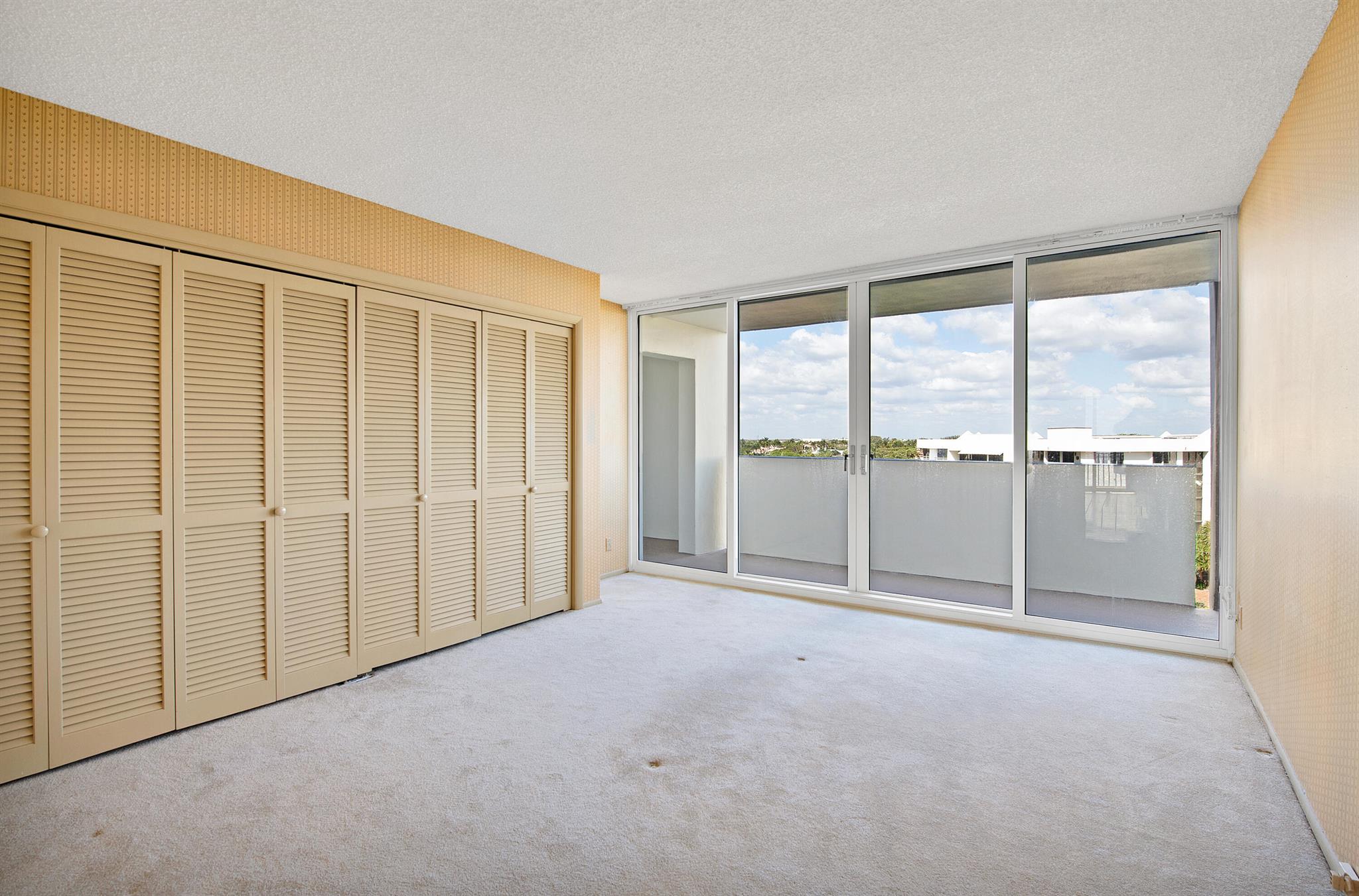 WHITEHALL CONDO - Residential