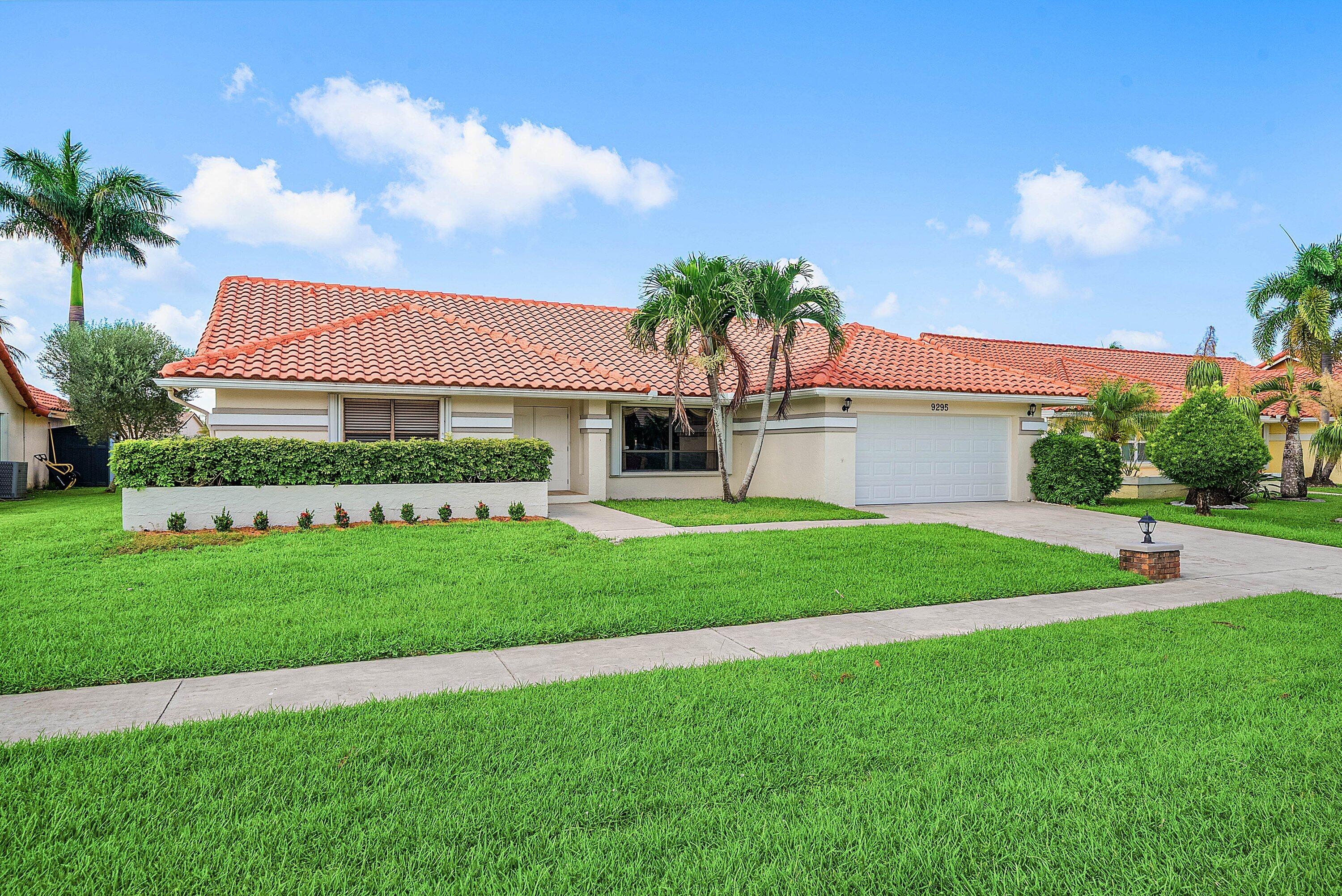 9295 Sun Pointe Drive