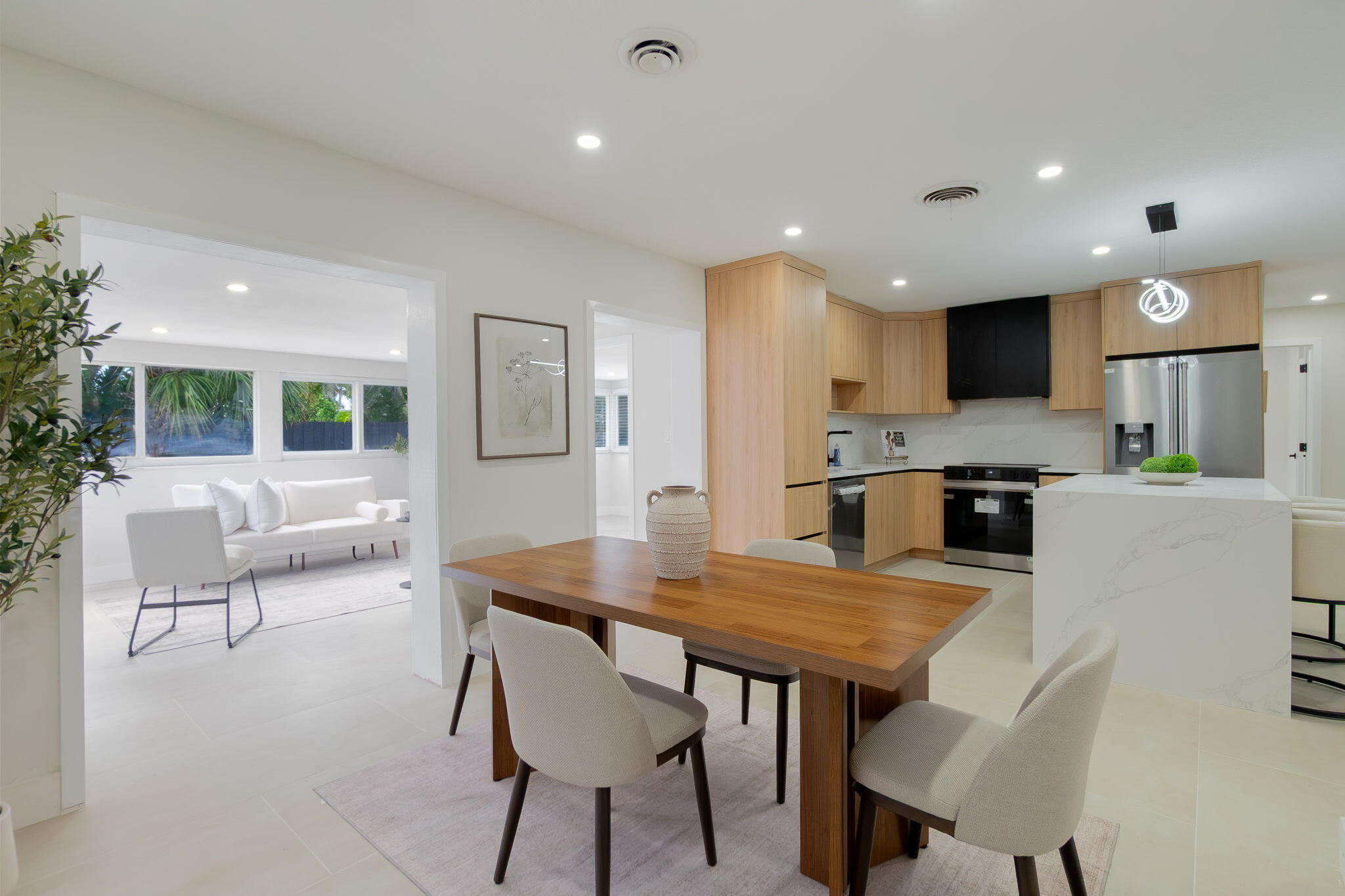 CORAL HEIGHTS SEC 2 - Residential Lease